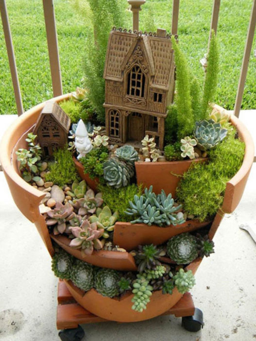 Fairy Gardens with Succulents from Broken Pots - World of Succulents